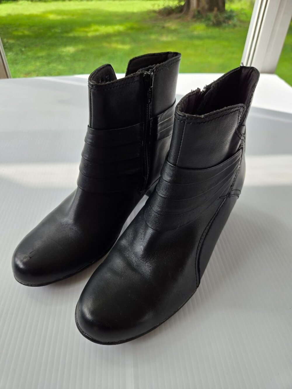 Clarks Ingalls Pecos Black Leather Ankle Boots Size 7M